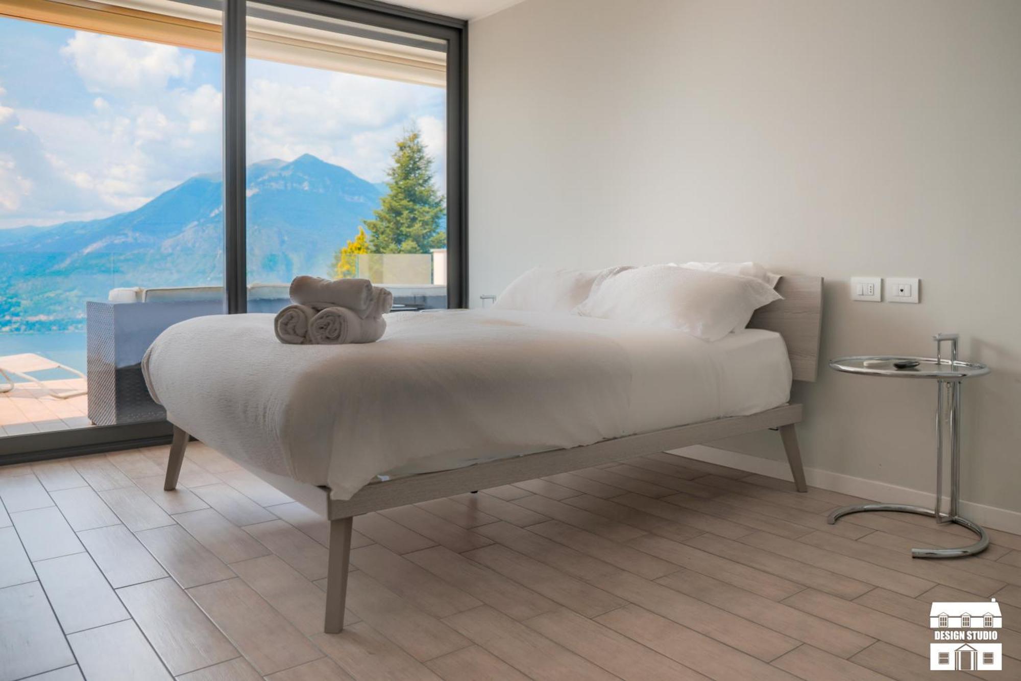 The View!!! By Design Studio Perledo Exterior foto